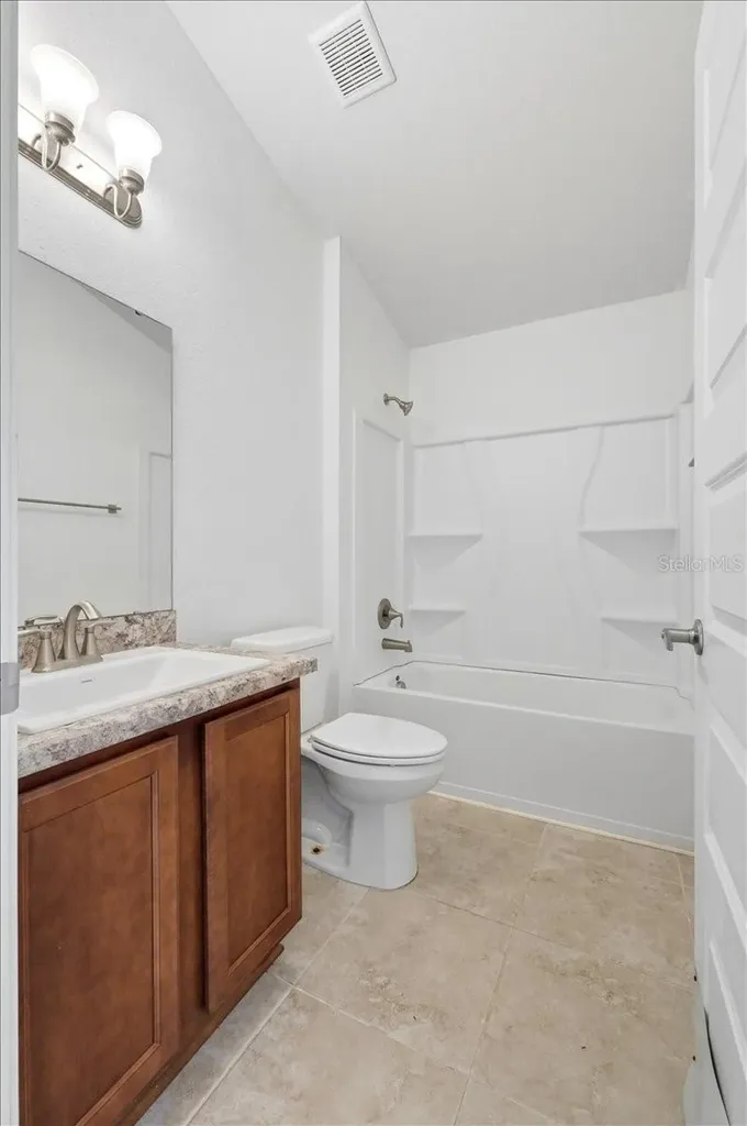 851 Vienna Drive Winter Haven FL 33884