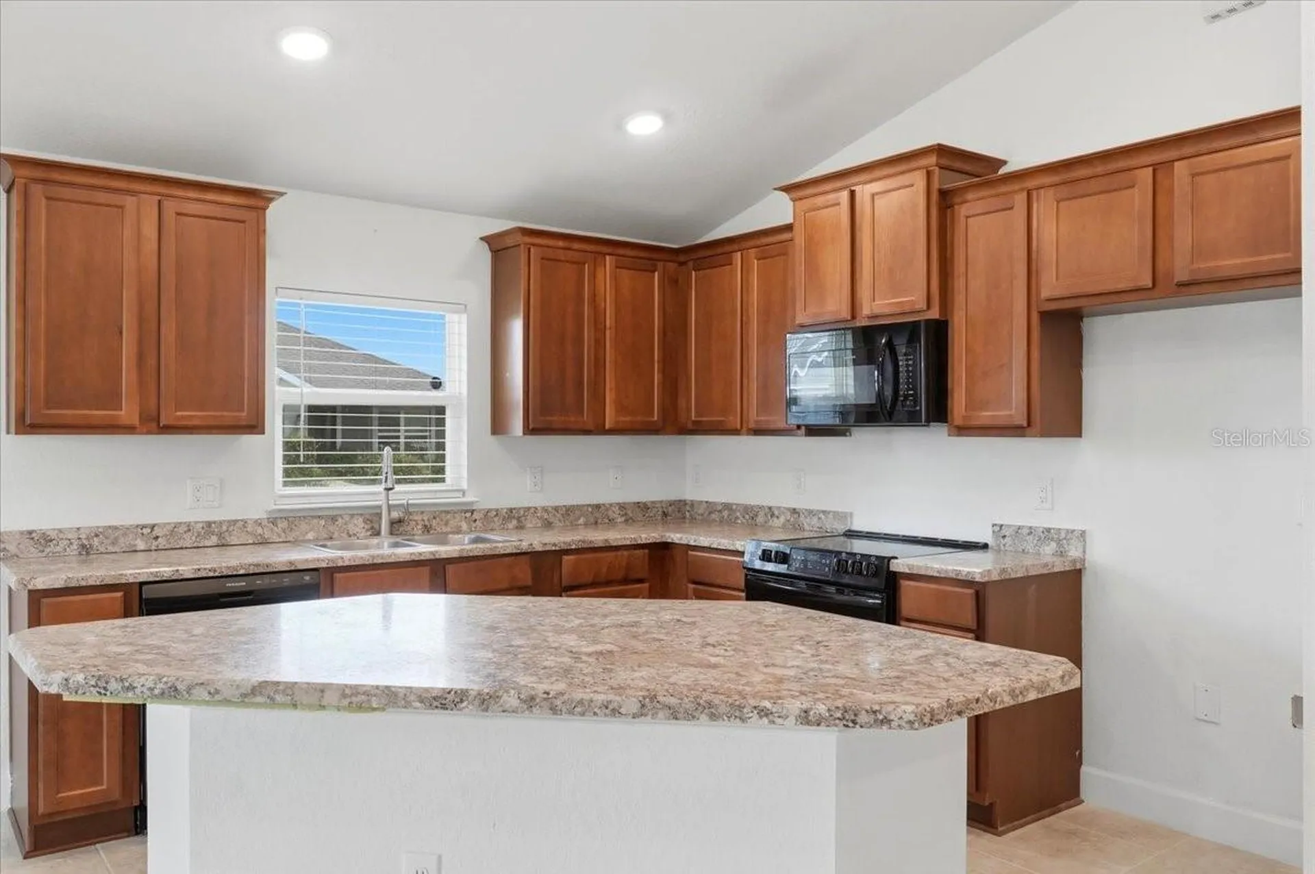 851 Vienna Drive Winter Haven FL 33884
