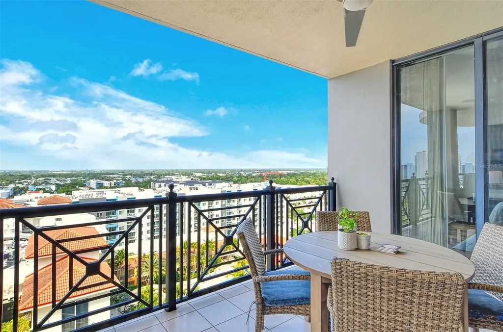 50 Central Avenue Sarasota FL 34236