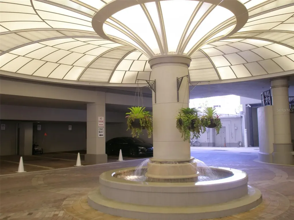 50 Central Avenue Sarasota FL 34236