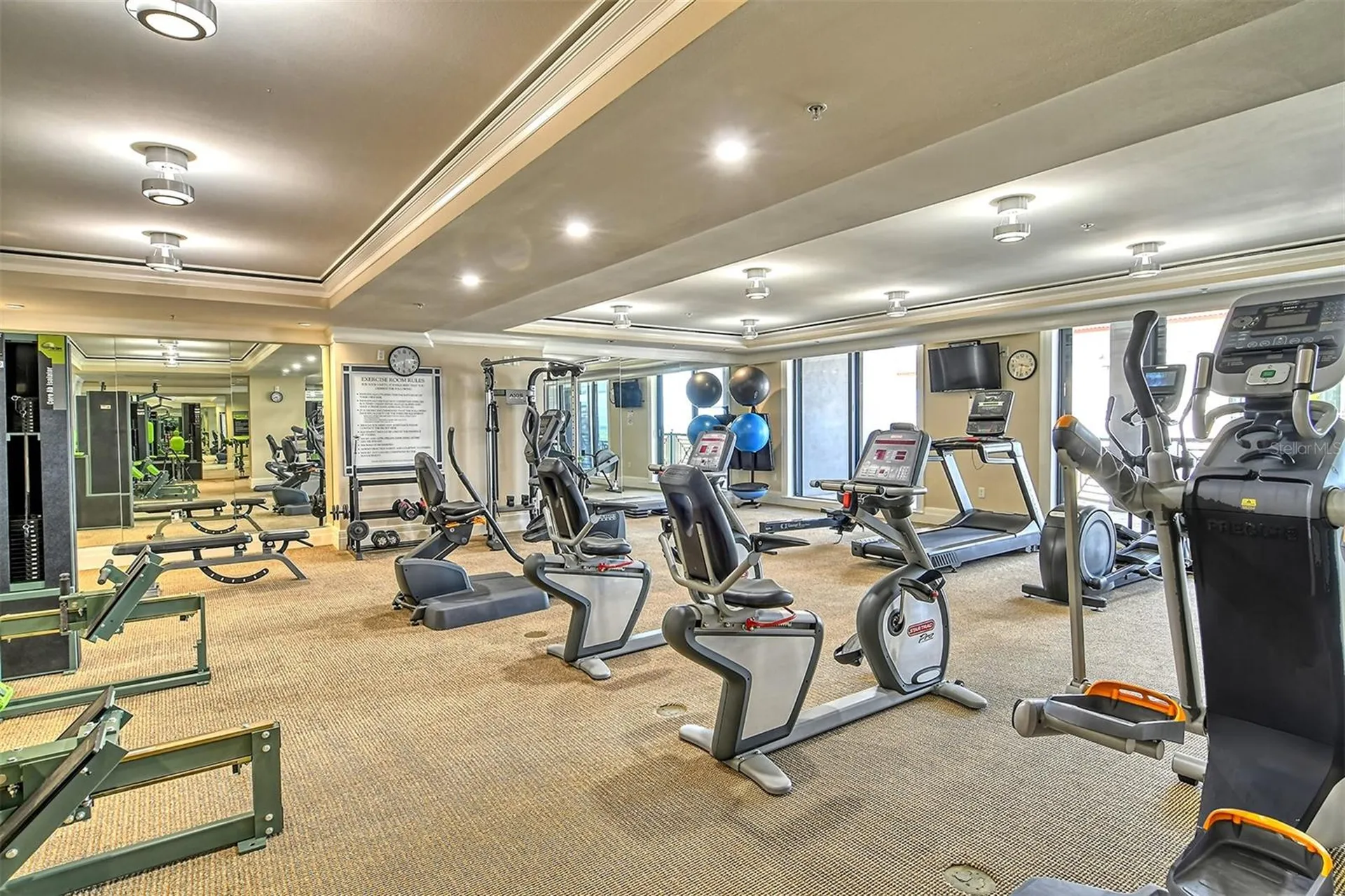 50 Central Avenue Sarasota FL 34236