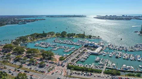 50 Central Avenue Sarasota FL 34236