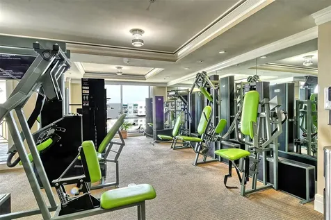 50 Central Avenue Sarasota FL 34236