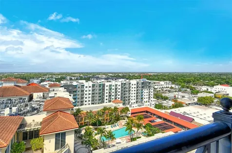 50 Central Avenue Sarasota FL 34236