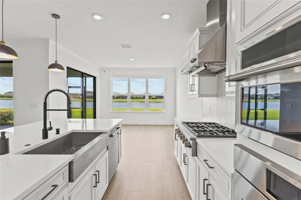 16319 Mount Holly Drive Lakewood Ranch FL 34211