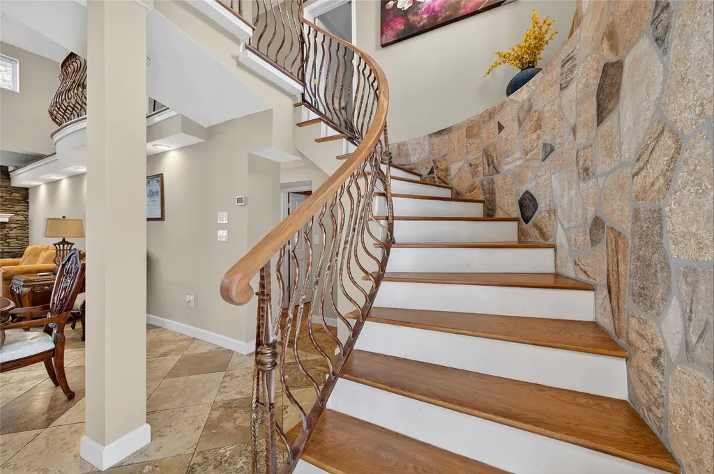 2904 S Peninsula Drive Daytona Beach Shores FL 32118
