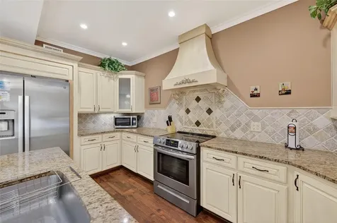 2904 S Peninsula Drive Daytona Beach Shores FL 32118