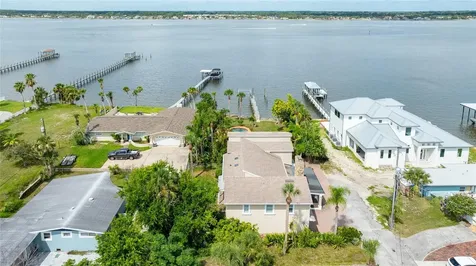 2904 S Peninsula Drive Daytona Beach Shores FL 32118