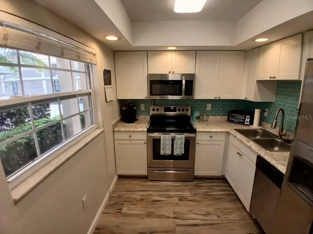 10350 Imperial Point Drive W Largo FL 33774