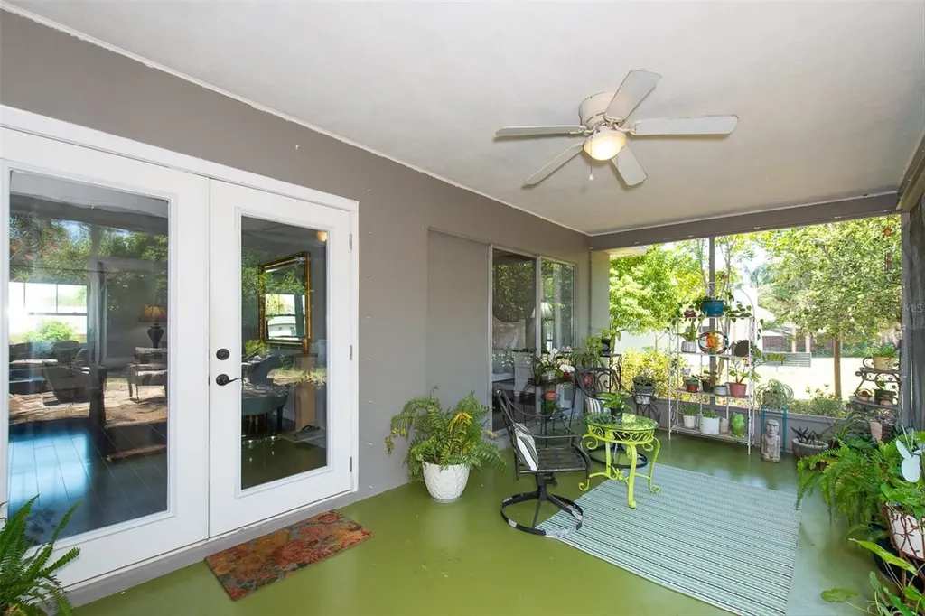 25 Harbor Woods Circle Safety Harbor FL 34695