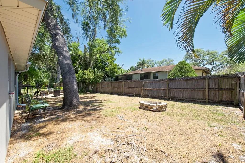 25 Harbor Woods Circle Safety Harbor FL 34695