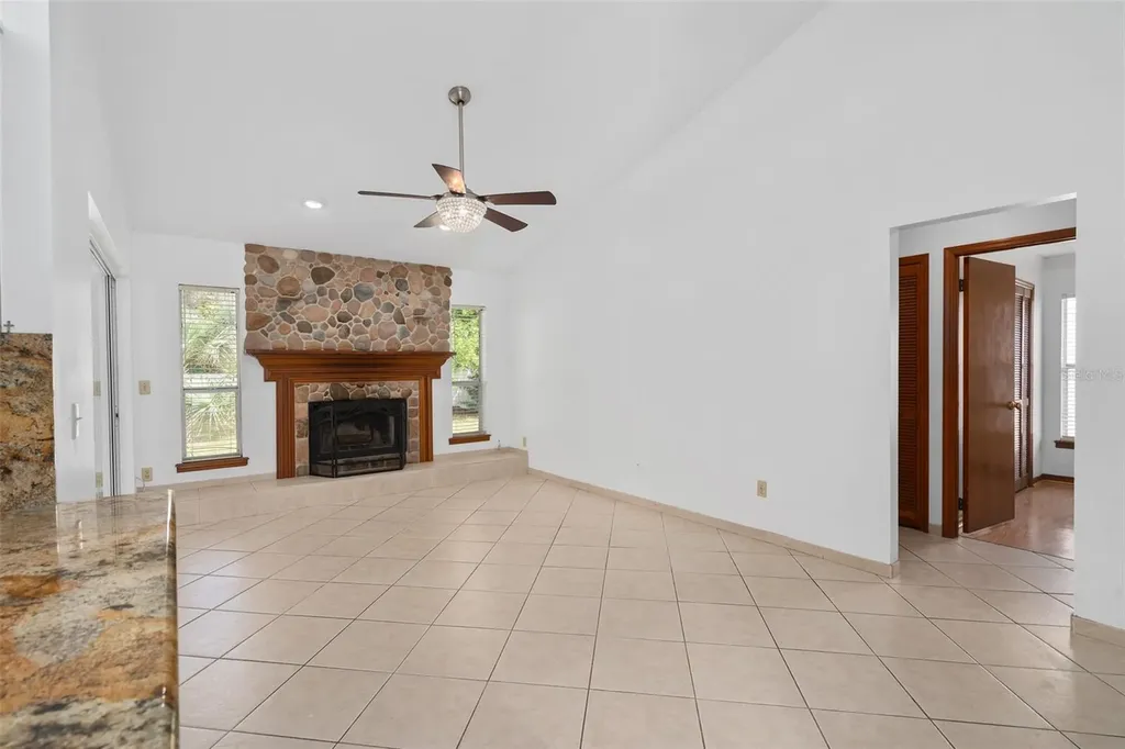413 S Cumberland Avenue Ocoee FL 34761