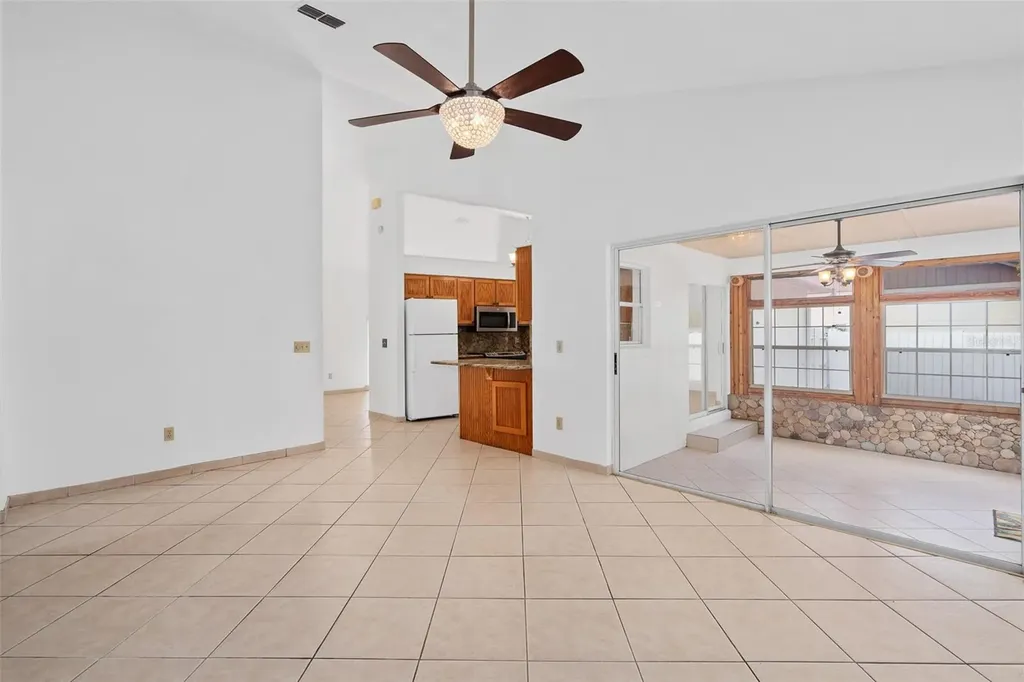 413 S Cumberland Avenue Ocoee FL 34761
