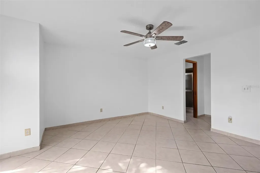 413 S Cumberland Avenue Ocoee FL 34761
