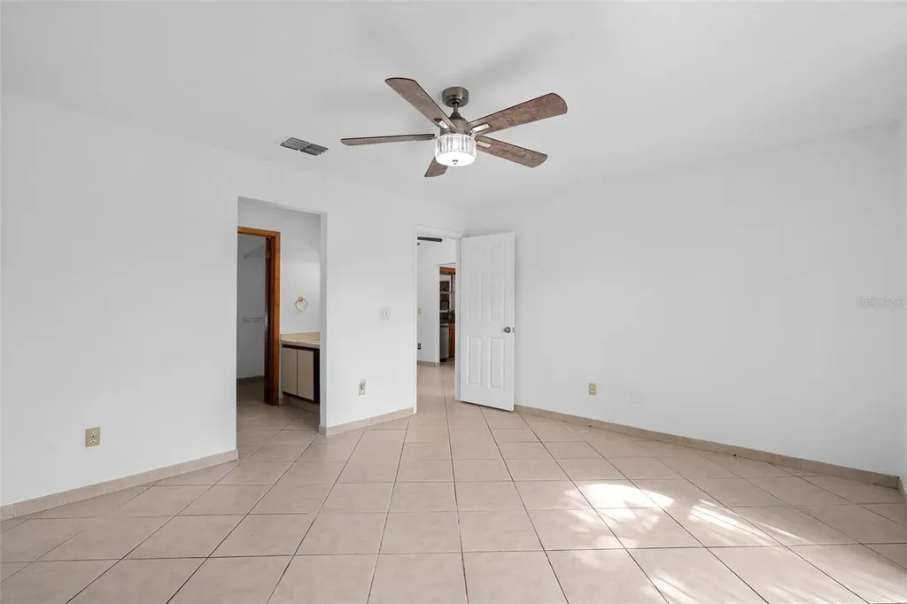 413 S Cumberland Avenue Ocoee FL 34761