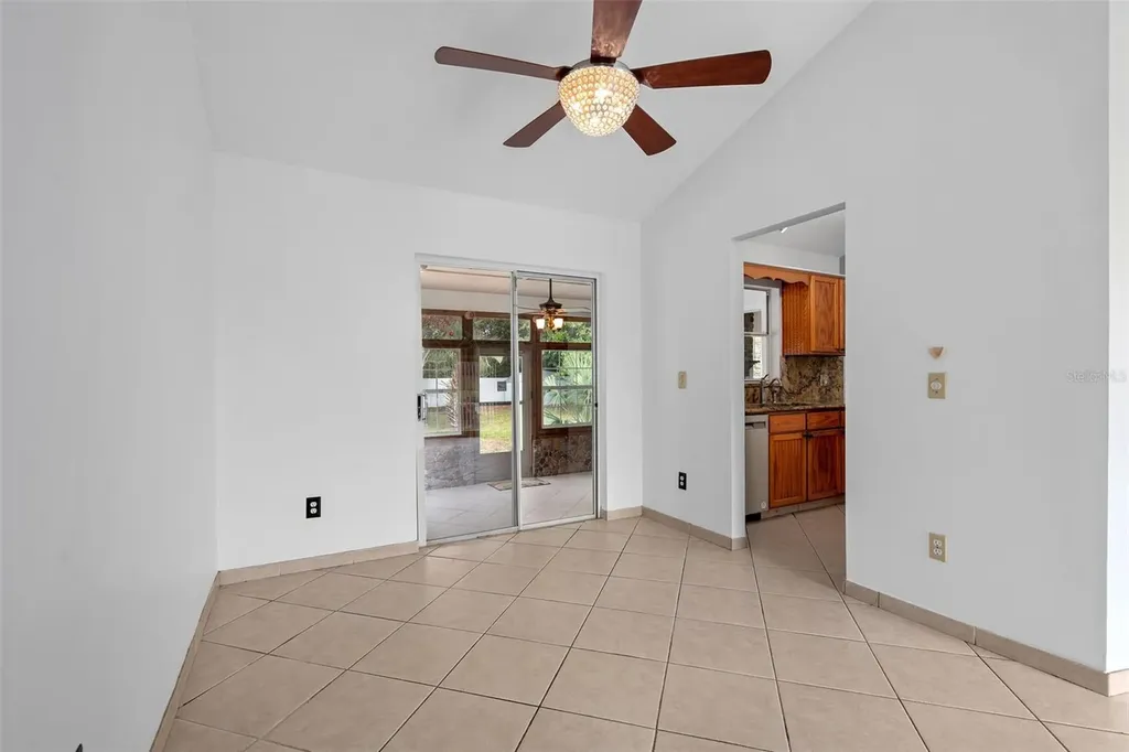 413 S Cumberland Avenue Ocoee FL 34761
