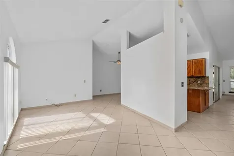 413 S Cumberland Avenue Ocoee FL 34761
