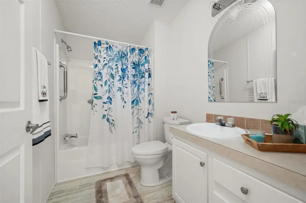 1000 Kings Highway Port Charlotte FL 33980