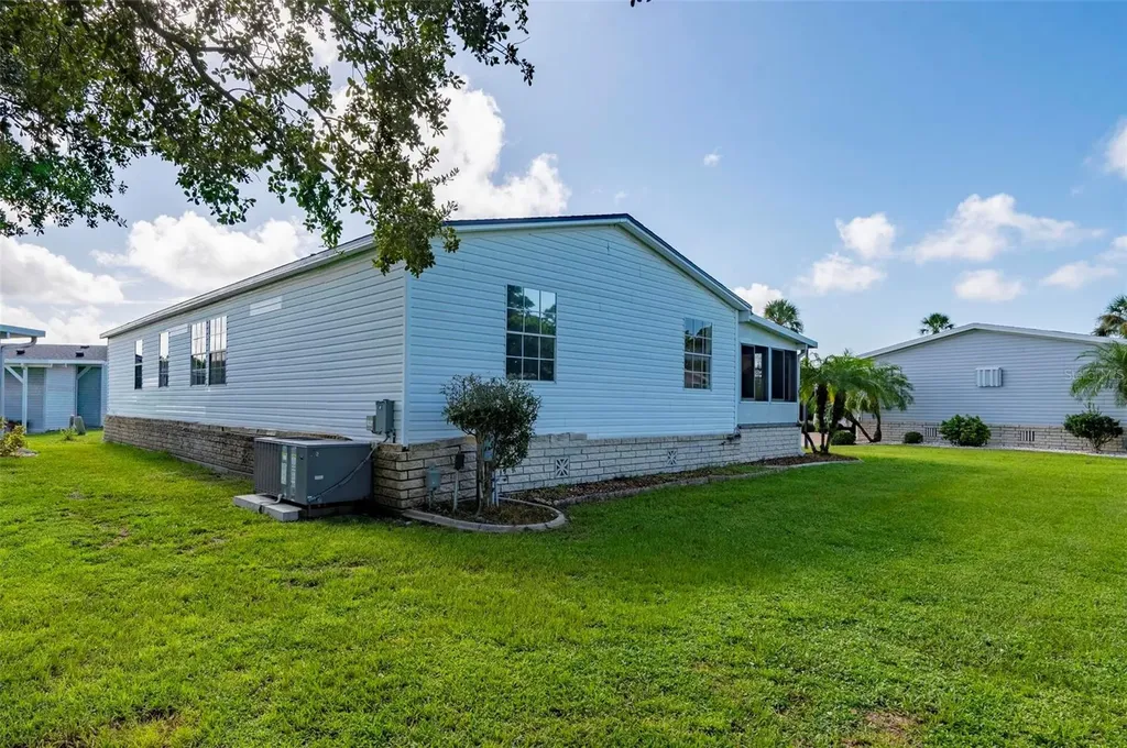 1000 Kings Highway Port Charlotte FL 33980