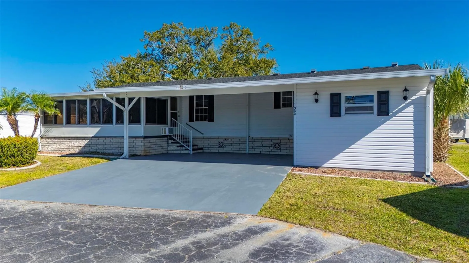 1000 Kings Highway Port Charlotte FL 33980
