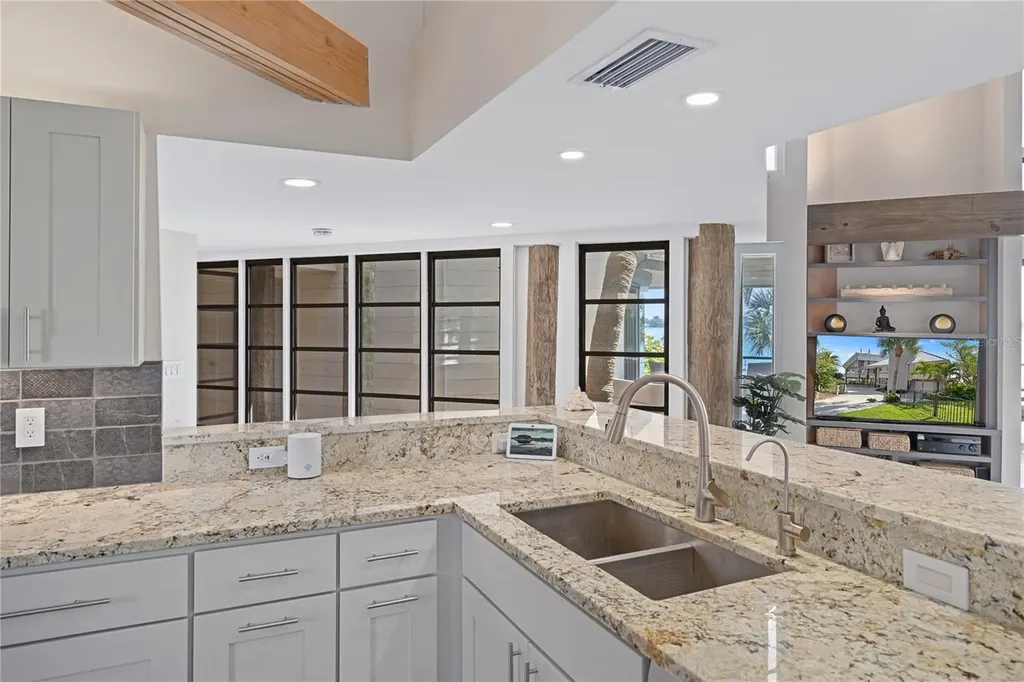 151 Punta Vista Drive St Pete Beach FL 33706