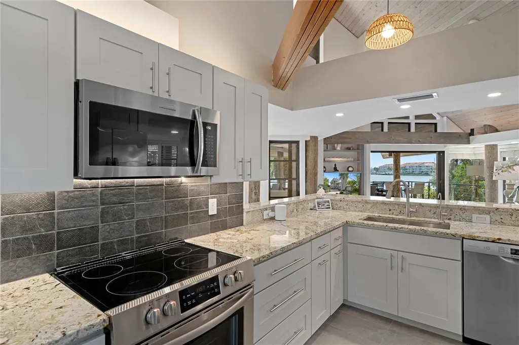151 Punta Vista Drive St Pete Beach FL 33706