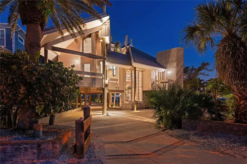 151 Punta Vista Drive St Pete Beach FL 33706