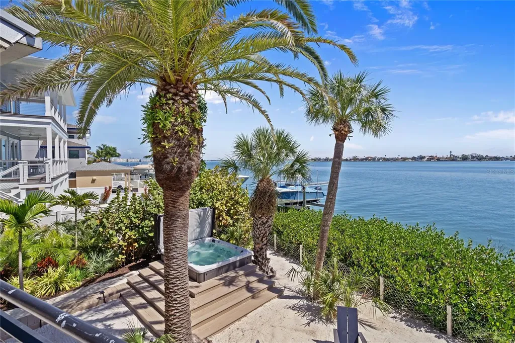 151 Punta Vista Drive St Pete Beach FL 33706