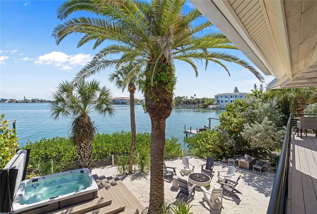 151 Punta Vista Drive St Pete Beach FL 33706