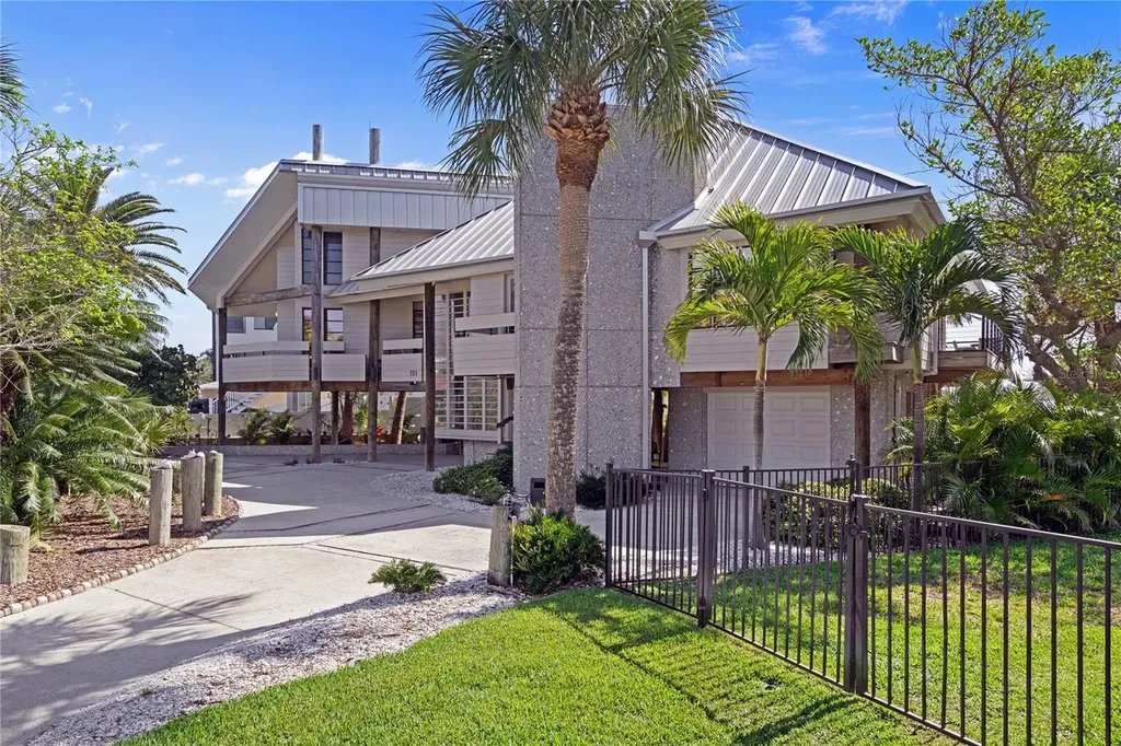 151 Punta Vista Drive St Pete Beach FL 33706