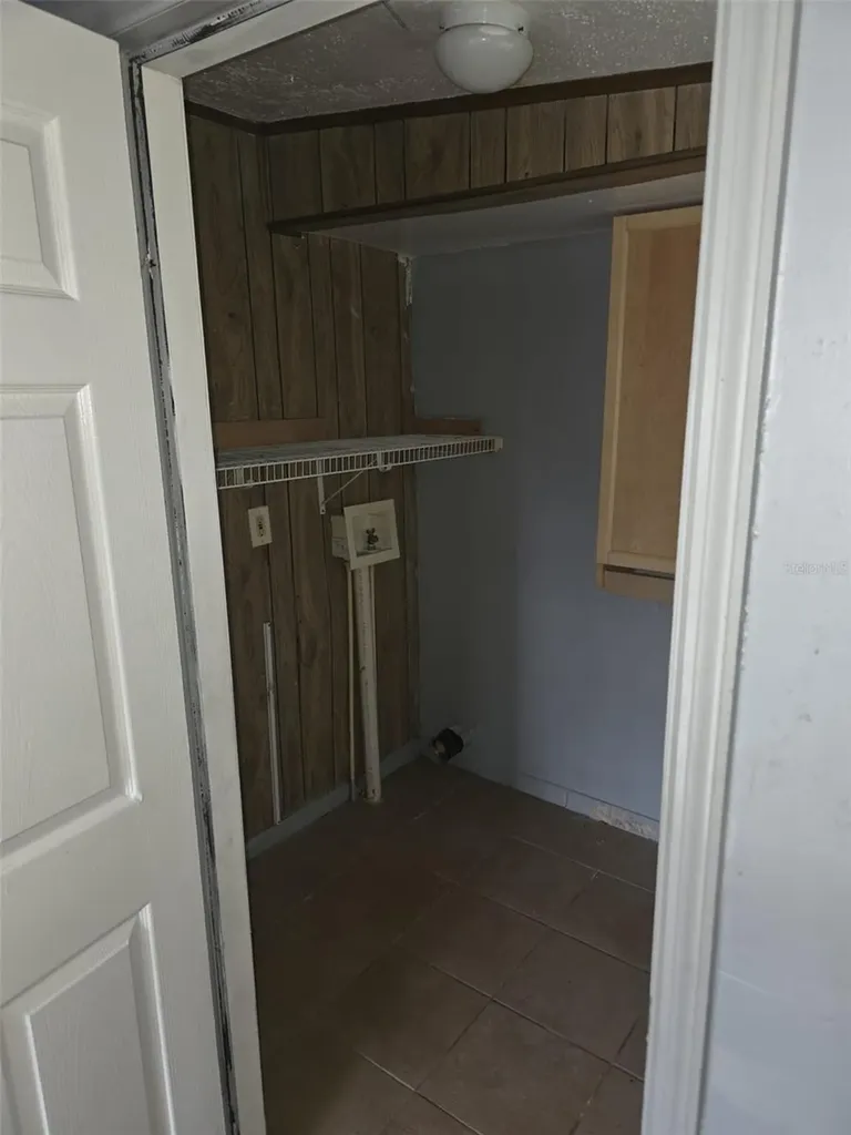 3022 Deleuil Avenue Tampa FL 33610