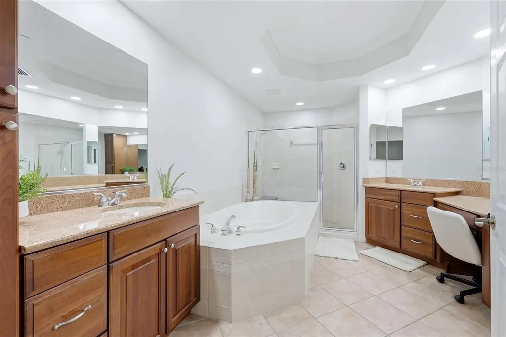 6360 Watercrest Way Lakewood Ranch FL 34202