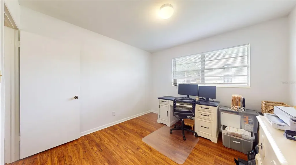4728 W Bay Avenue Tampa FL 33616