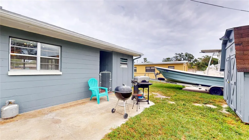 4728 W Bay Avenue Tampa FL 33616