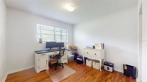 4728 W Bay Avenue Tampa FL 33616