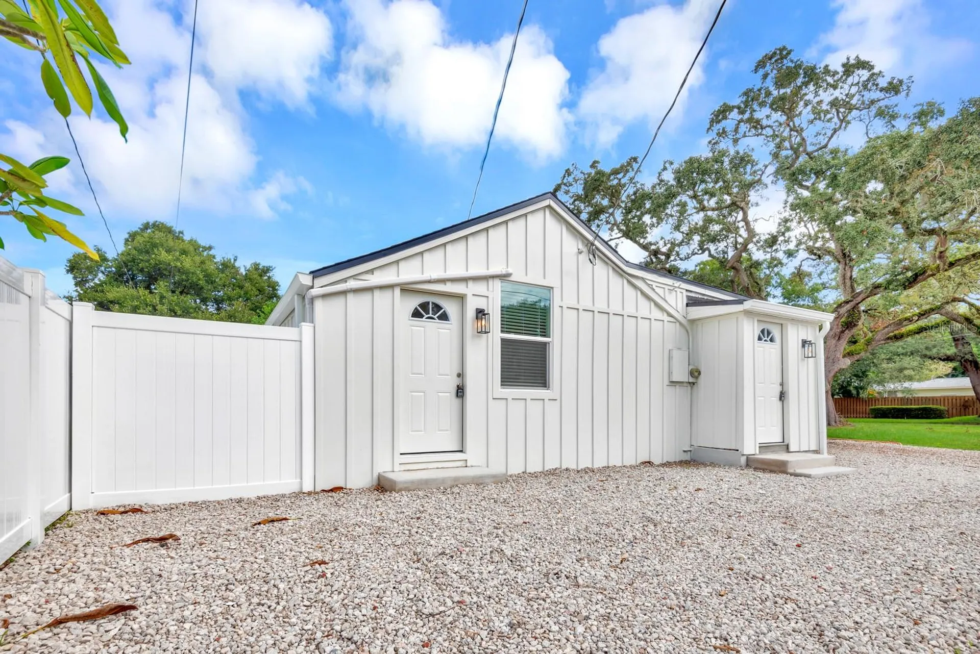 1508 27 Avenue N St Petersburg FL 33704