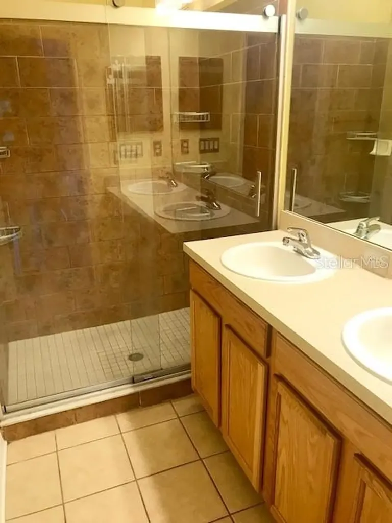 5804 Autumn Shire Drive Zephyrhills FL 33541