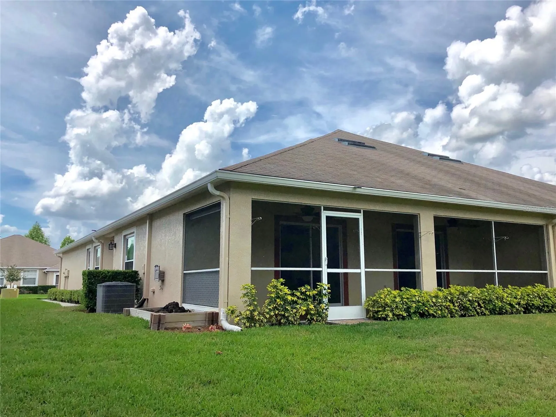 5804 Autumn Shire Drive Zephyrhills FL 33541