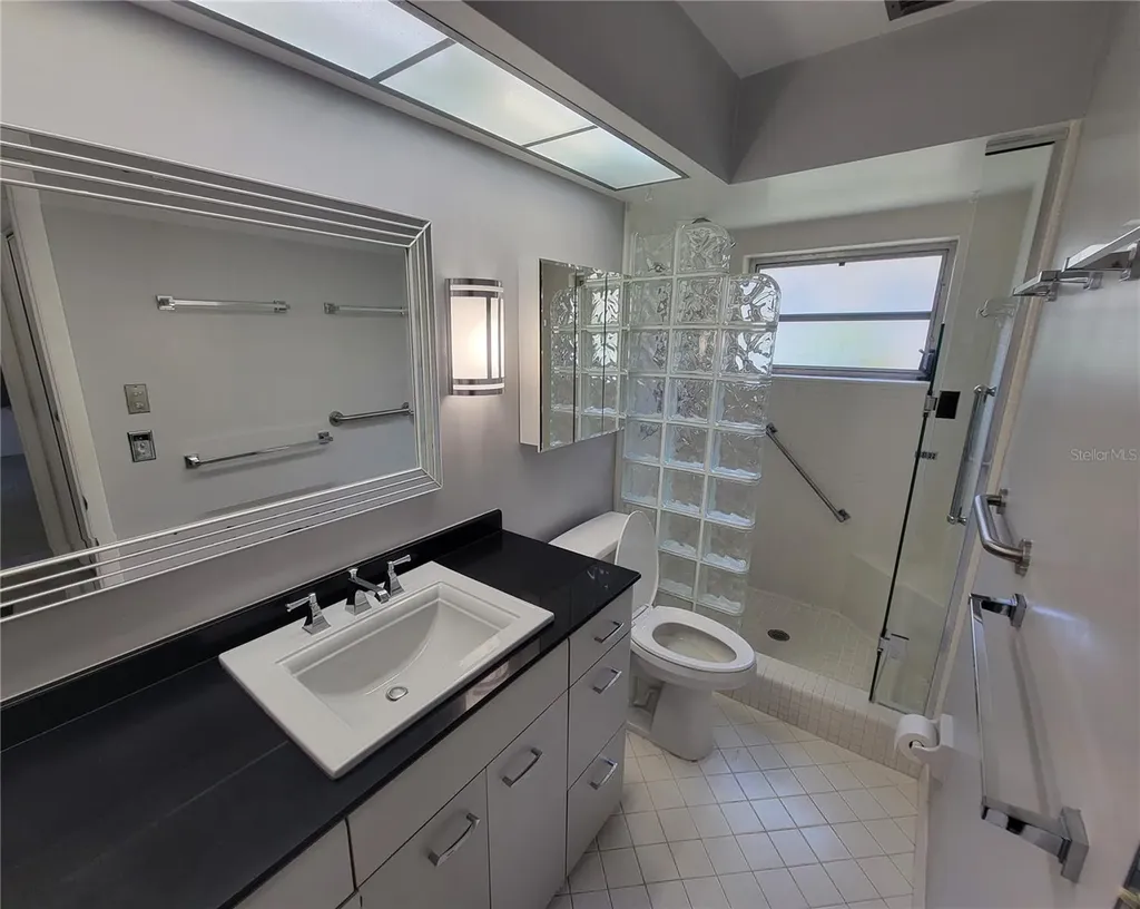 1657 S Lake Avenue Clearwater FL 33756
