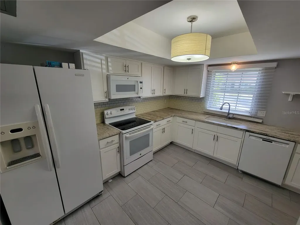 1657 S Lake Avenue Clearwater FL 33756