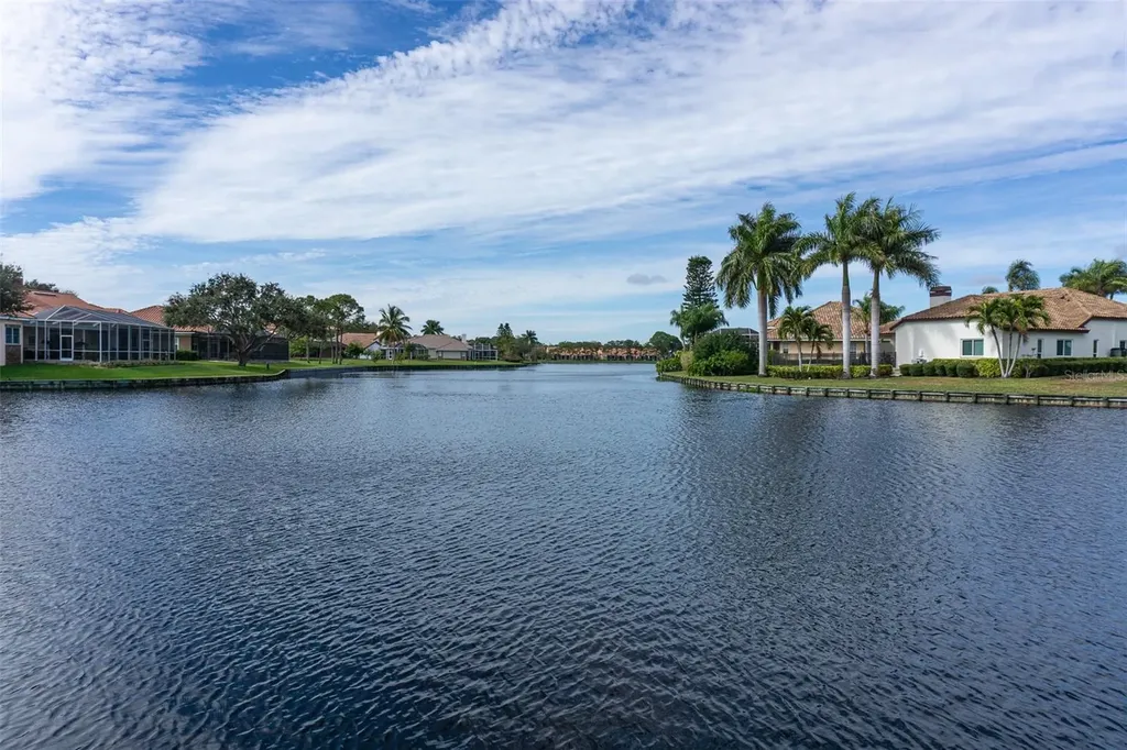4815 Queen Palm Terrace NE St Petersburg FL 33703