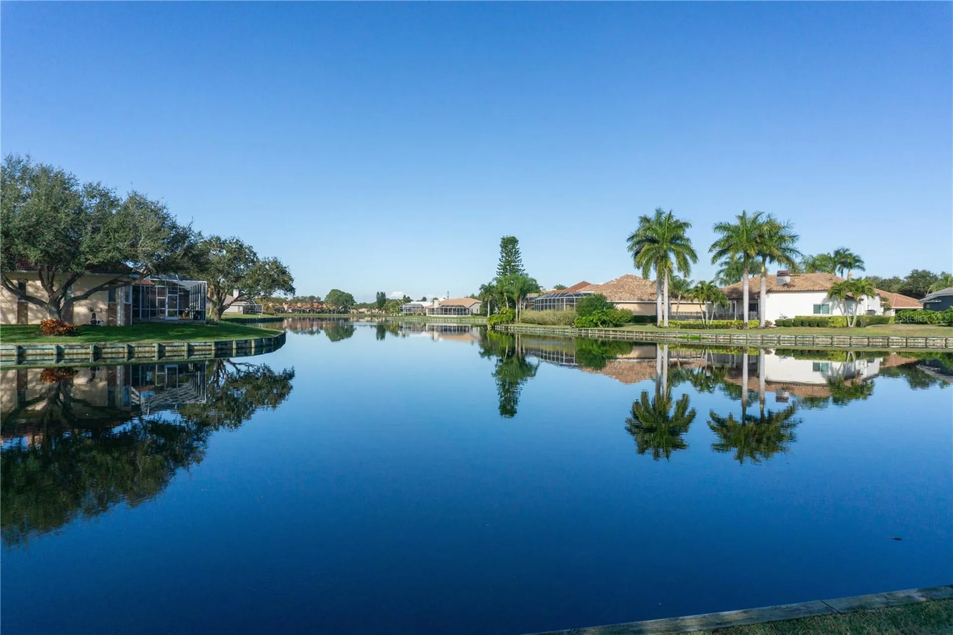 4815 Queen Palm Terrace NE St Petersburg FL 33703