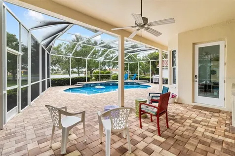4815 Queen Palm Terrace NE St Petersburg FL 33703