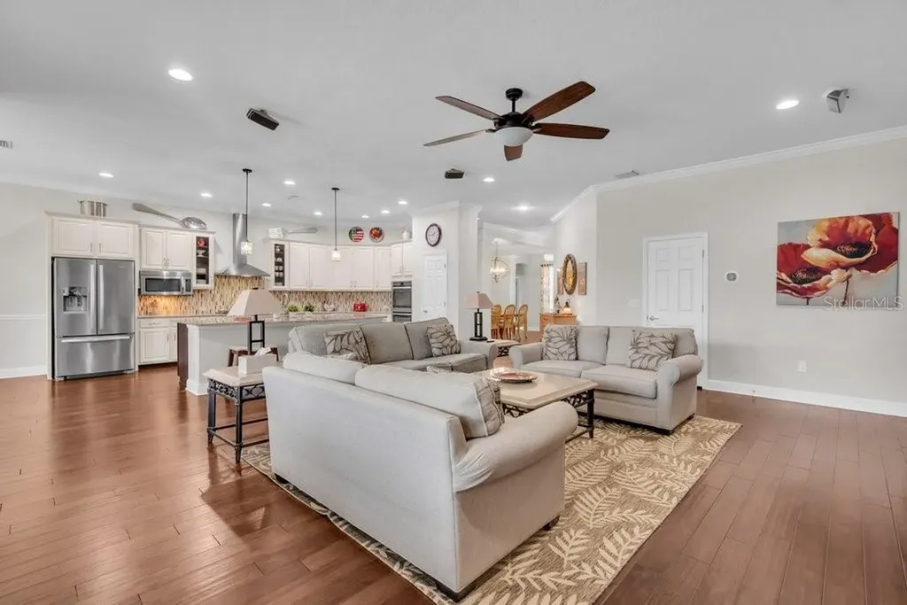 1221 Cadence Court Brandon FL 33511