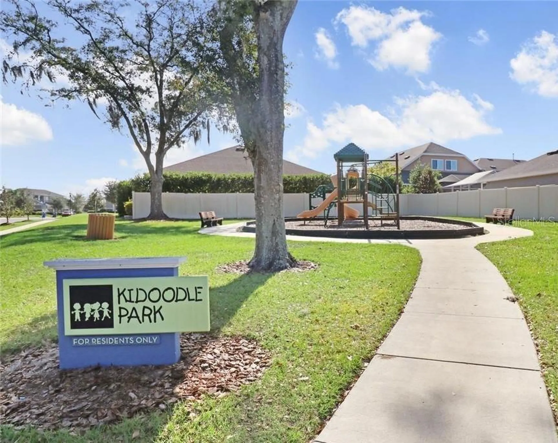 1221 Cadence Court Brandon FL 33511