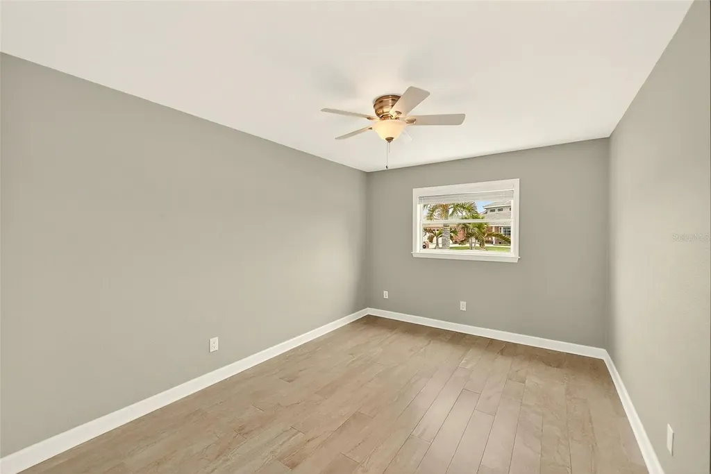 5434 Oakhurst Drive Seminole FL 33772