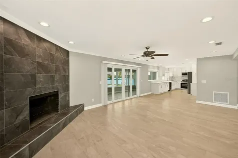 5434 Oakhurst Drive Seminole FL 33772