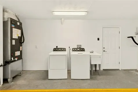5434 Oakhurst Drive Seminole FL 33772