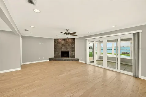 5434 Oakhurst Drive Seminole FL 33772