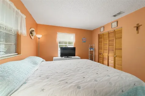 17440 SE 18th Street Silver Springs FL 34488